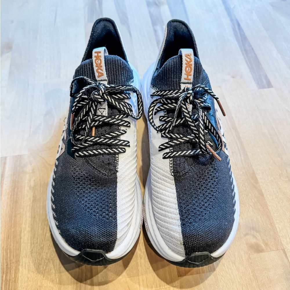 HOKA ONE ONE Women's Carbon X 3 Running Shoes size 7.5